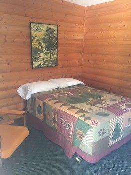 Smokey Hollow Resort Wasagaming Dış mekan fotoğraf